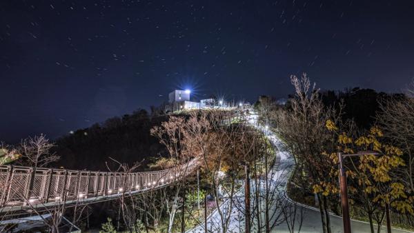 김포시, 9월까지 애기봉 야간 개장 확대…관광 활성화 기대