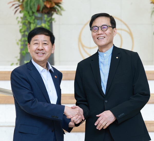 구윤철 부총리-이창용 총재 회동 "긴밀한 소통, 최적의 정책 조합 모색"