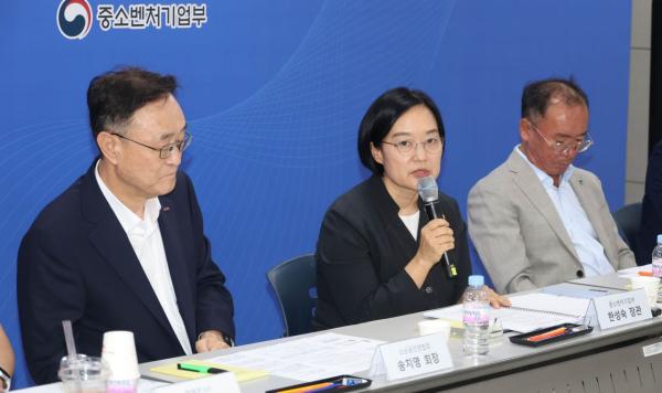 중소기업계 "지원사업 증빙 서류 간소화 필요" 한 목소리