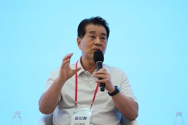 정권 입맛따라 바뀐 수장…흔들리는 포스코