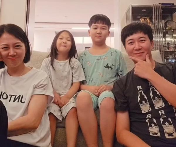 도경완 입 열었다 “내가 장윤정 서브? 한쪽으로 기울어져 보일지도…”