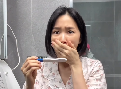 Choa, former member of Crayon Pop, revealed her current status after pregnancy. Instagram