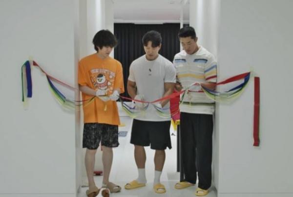 김종국 극비 결혼 비하인드 첫 공개…“하객은 각각 50명, 축가는 직접 불렀다”