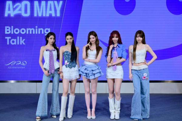 A2O MAY, 상하이 팬미팅서 '블루밍톡' 선보여
