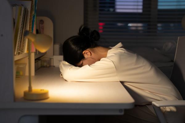 "하루라도 빨리"…불안한 청춘, '월 38만원' 사활을 걸었다 [주머니톡]