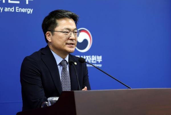 산업차관 "對미투자 확대, '국내 여파' 예단 어려워…조만간 대응방안 발표"