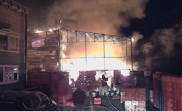 대전시 동구 식품제조공장서 불…소방 대응 1단계 발령