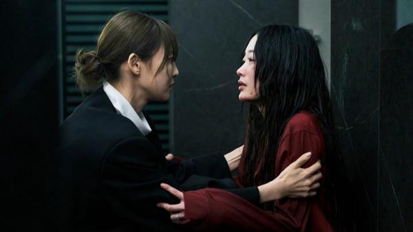 “내 친구 남편을 죽이기로 했다”… 넷플릭스, 한·미·일 스릴러 시리즈 대결