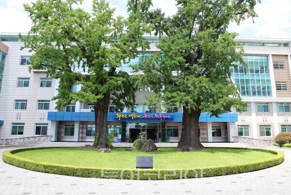 화순군, 군민 재산권 보호 영구보존 지적기록물 '전산화 완료'