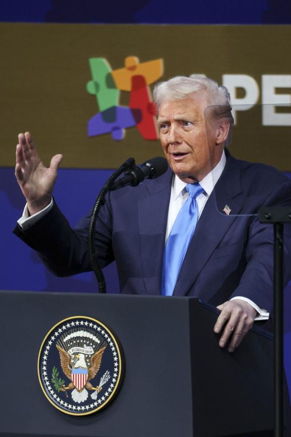 트럼프, 남아공 G20 전면 보이콧 선언…"나도, 당국자도 불참"