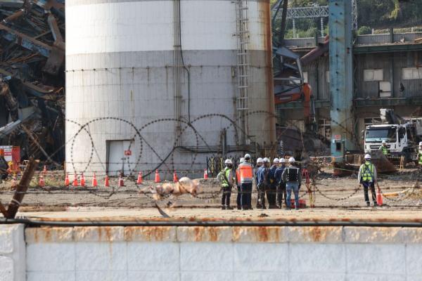 울산화력 4·6호기 타워 해체 사전 작업 본격화…이후 수색 가속