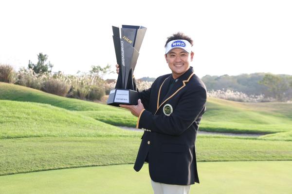 박상현, KPGA 20년 만에… 40대 선수 시즌 2승 해냈다