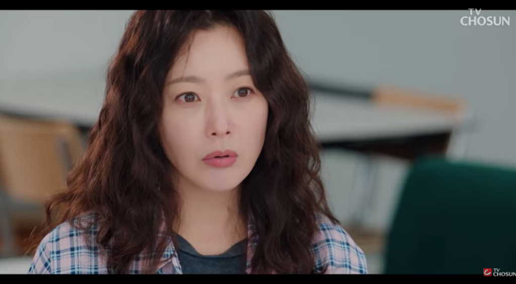 Actress Kim Hee-sun. TV Chosun 'Because I Have No Next Life' Broadcast Screen Actress Kim Hee-sun. TV Chosun 'Because I Have No Next Life' Broadcast Screen