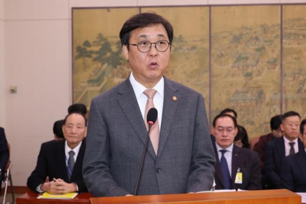 최휘영 문체부 장관 “서울시 조례 개정 판결, 세운상가 개발계획 인정 아니다”