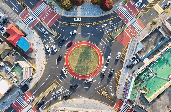 서산시 중앙호수공원 회전교차로, 차량정체 해소 역할 ‘톡톡’