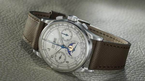 경매 나온 손목시계 낙찰가 무려 256억원…손흥민도 찬다는 '이 브랜드'