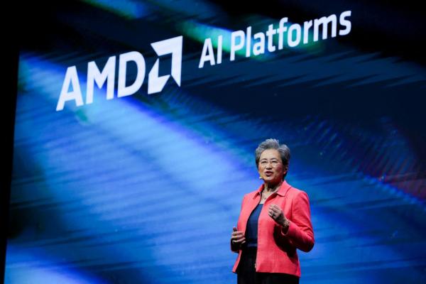 AMD 리사 수 "데이터칩 2030년 1조달러 성장할 것"