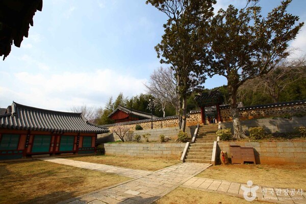 경남 통영 여행, 고요한 풍경 속에서 찾는 평온과 특별한 경험