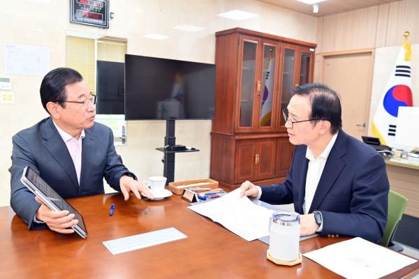 이현재 시장, 임태희 교육감과 ‘전국 1호’ 하남교육지원청 내년 상반기 개청 합의