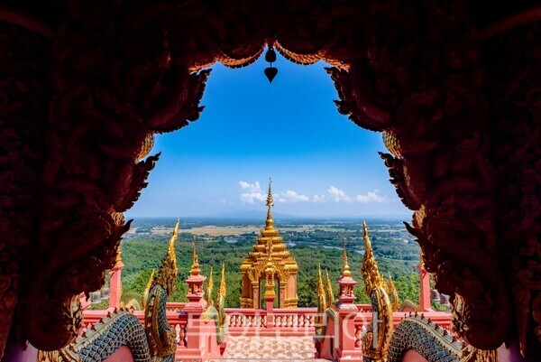 여기어때투어,말레이시아·태국 '디지털 입국카드' 대행…연말 안심여행 돕는다!