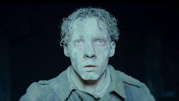 “휴전까지 딱 15분, ‘이상없다’는 보고서”… 2시간 내내 숨멎게 한 ‘이 영화’[와플릭스]