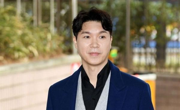 ‘20억 횡령’ 박수홍 친형의 절규...“어린 딸 공황장애, 3년간 일상 정지” 법정 오열