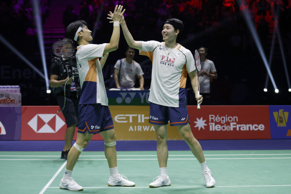 ‘전설’ 향해가는 서승재, 옛 동지 진용 꺾고 구마모토 8강 안착