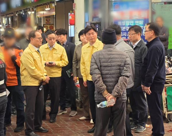 조용익 부천시장 "제일시장 트럭 돌진 사고, 규정 넘어선 과감한 대책" 강조