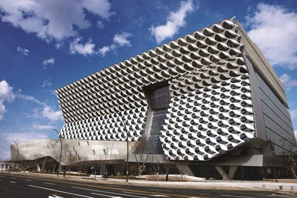 코오롱, 3분기 ‘턴어라운드’ 성공…영업익 676억원